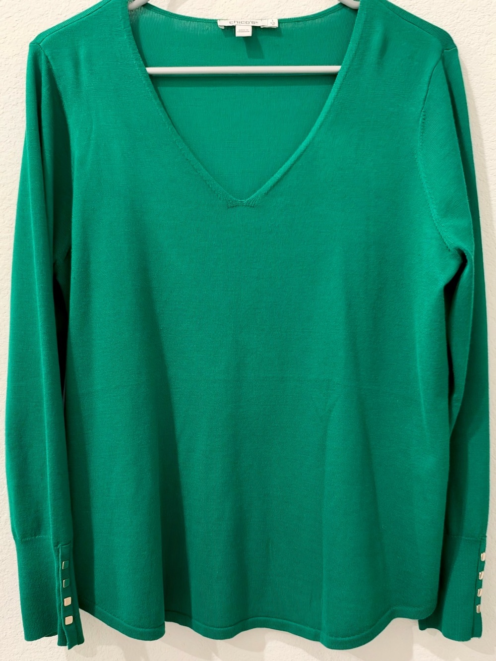 Chico's Emerald Green V-Neck Long Sleeve Sweater